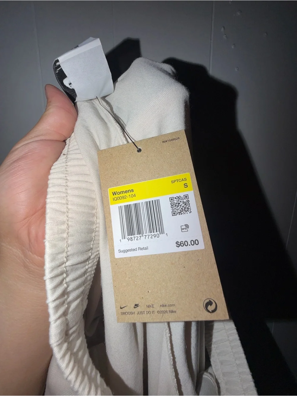 Women Nike Cream Sweatpant Joggers with Script Logo Size S
